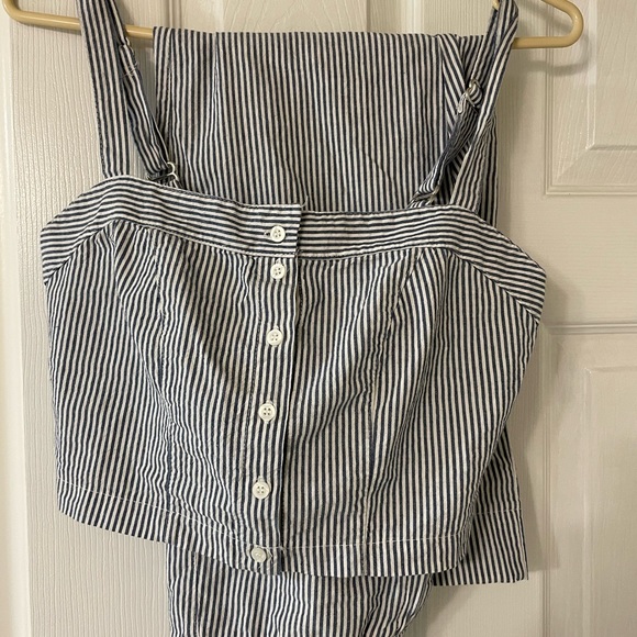Matching striped Brandy Melville top & bottom set🤍🦋 - Picture 3 of 5
